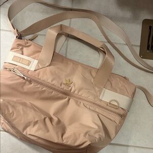 Adidas Women's Beige Travel Bag